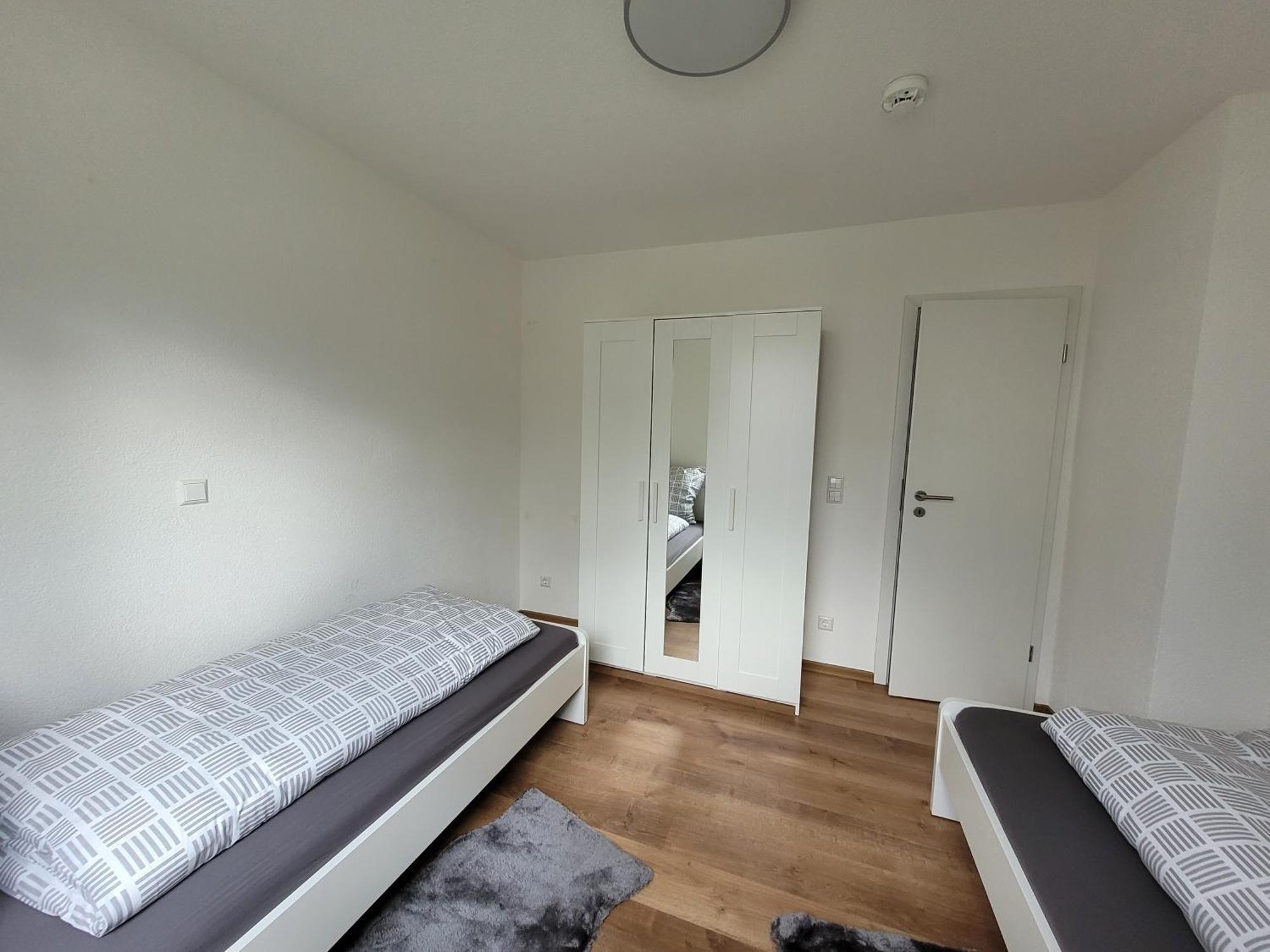 Living Flat, Eine Wohnung Mit Zwei Schlafzimmern Und Balkon Schorndorf  Eksteriør billede